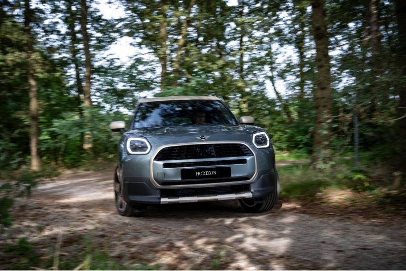 Plus grand, plus robuste, le nouveau MINI Countryman…